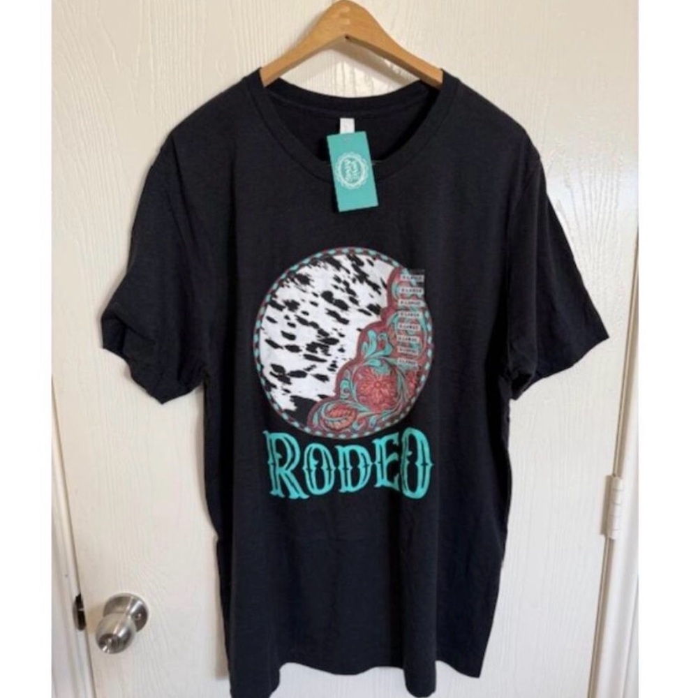NWT Black & teal RODEO Graphic Tee | Tooled Leather & Cowhide Print - XL